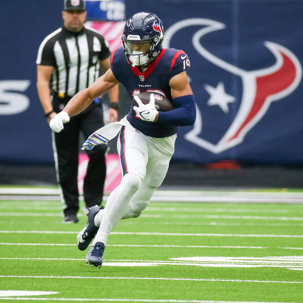 Xavier Hutchinson (WR, 2023, Pick 205)
