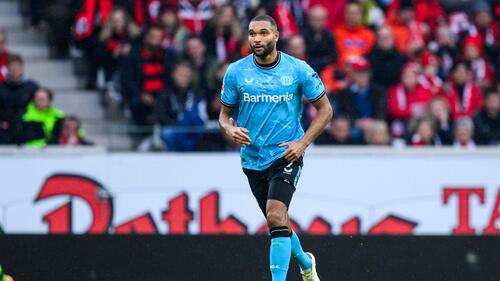Jonathan Tah im Trikot von Bayer Leverkusen