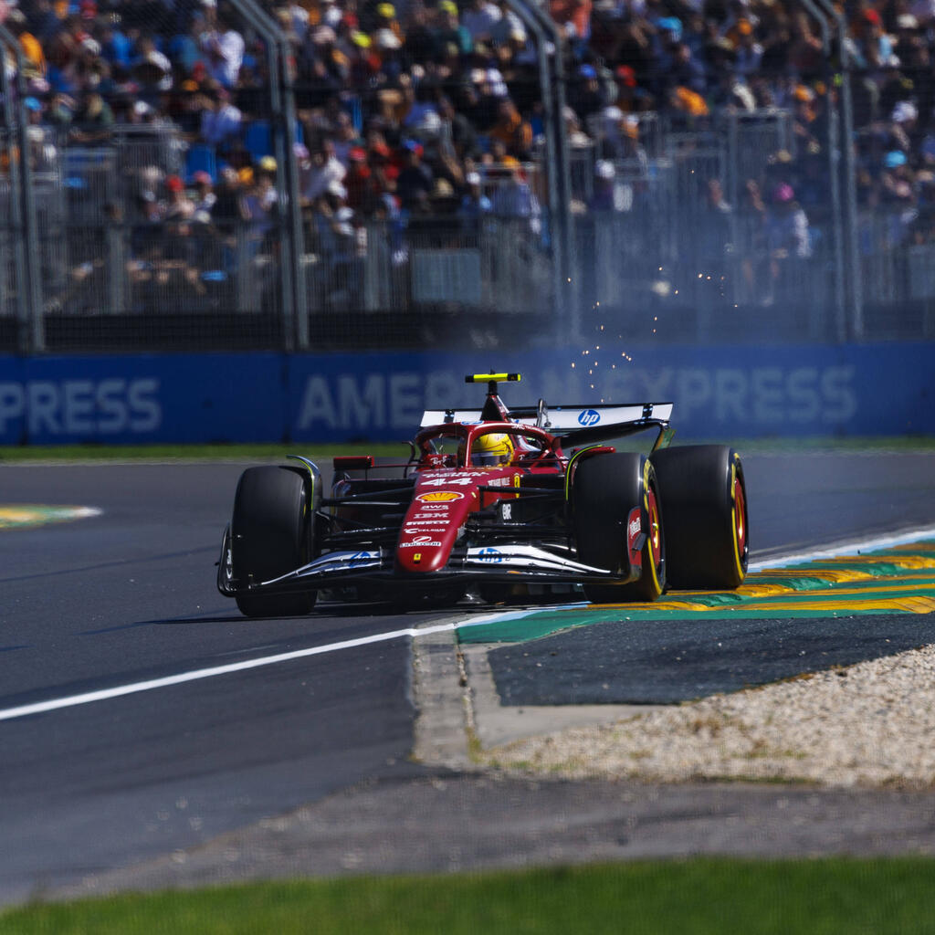 11. Platz: Lewis Hamilton (Ferrari) - 1:15.943m in FP2