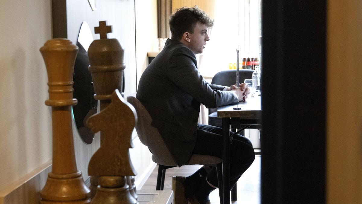 Schach-Star Hans Niemann hat laut eigenen Angaben einen Lügendetektor-Test bestanden